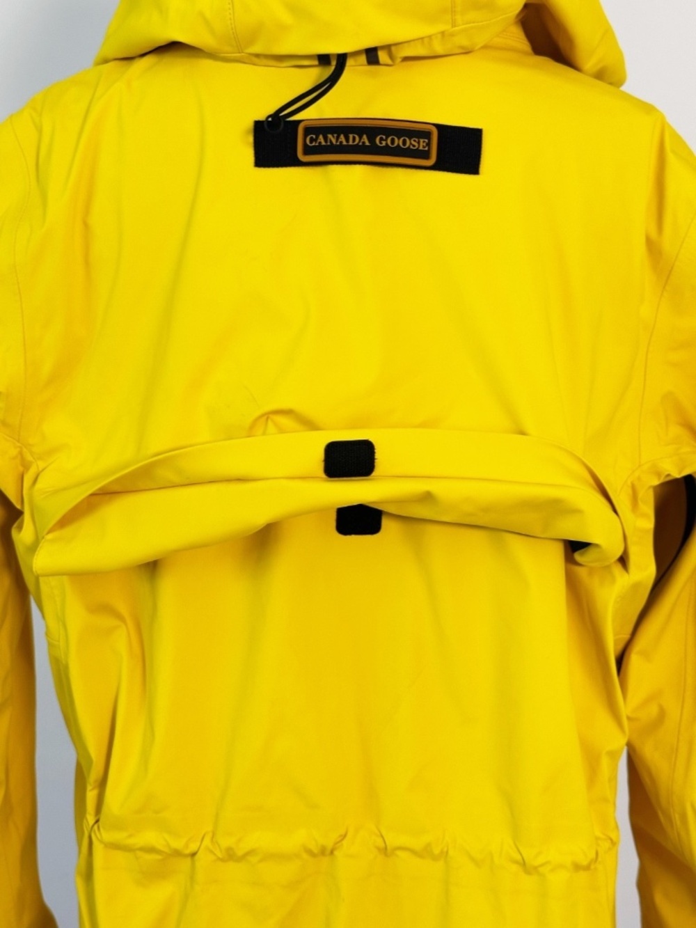 CANADA GOOSE Seaboard Women's M Overboard Yellow Rain Jacket Style 5607L Luxury - Picture 7 of 16